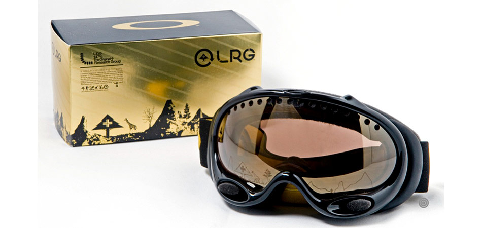 oakley-lrg-gold.jpg