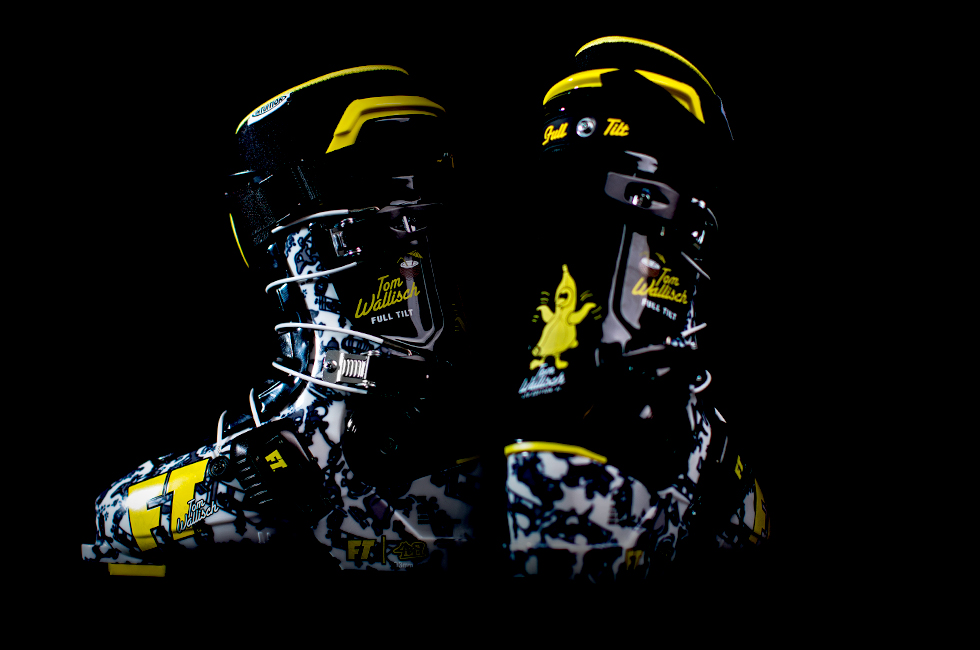 tom-wallisch-lifestyle-boot.jpg
